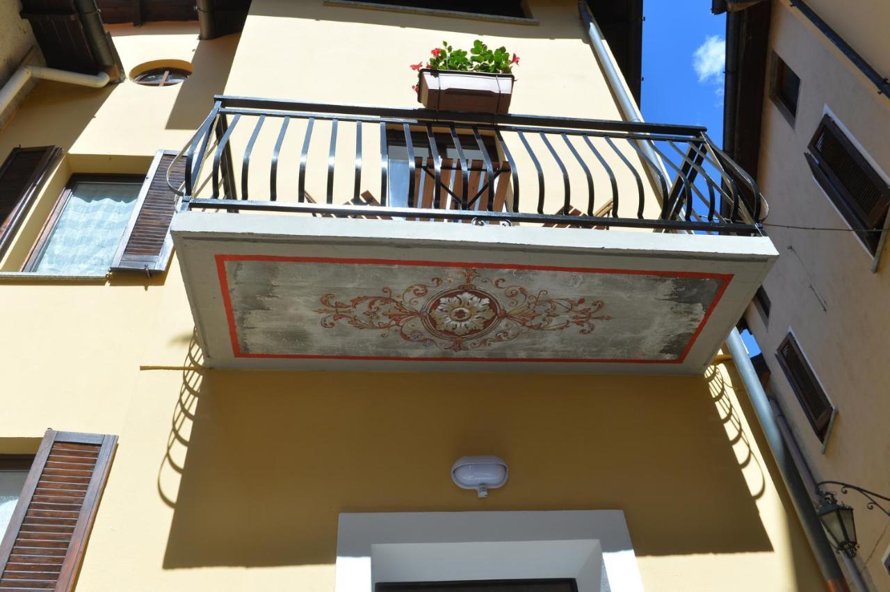 Casa Carma Villa Porto Ceresio Luaran gambar