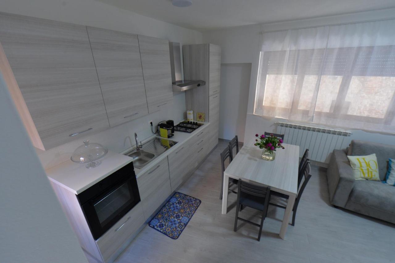 Casa Carma Villa Porto Ceresio Luaran gambar